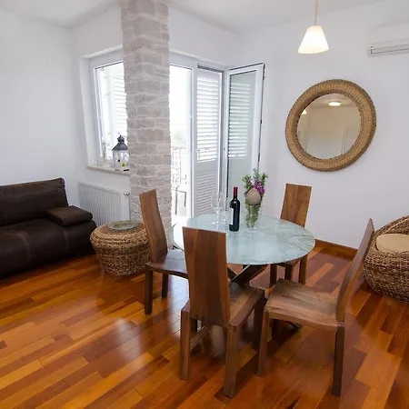 Kos * Μούρτερ