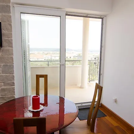 Kos דירה מורטר